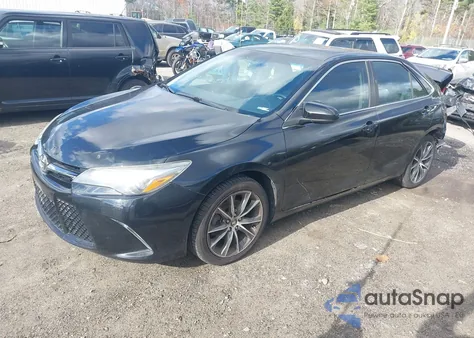 2015 Toyota Camry Xse z USA, uszkodzony, nr VIN 4T1BF1FK2FU105237